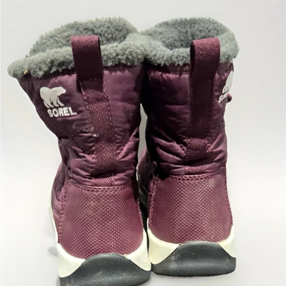 Sorel Whitney II Short Lace Waterproof Winter Boots‎ Burgundy Size 5